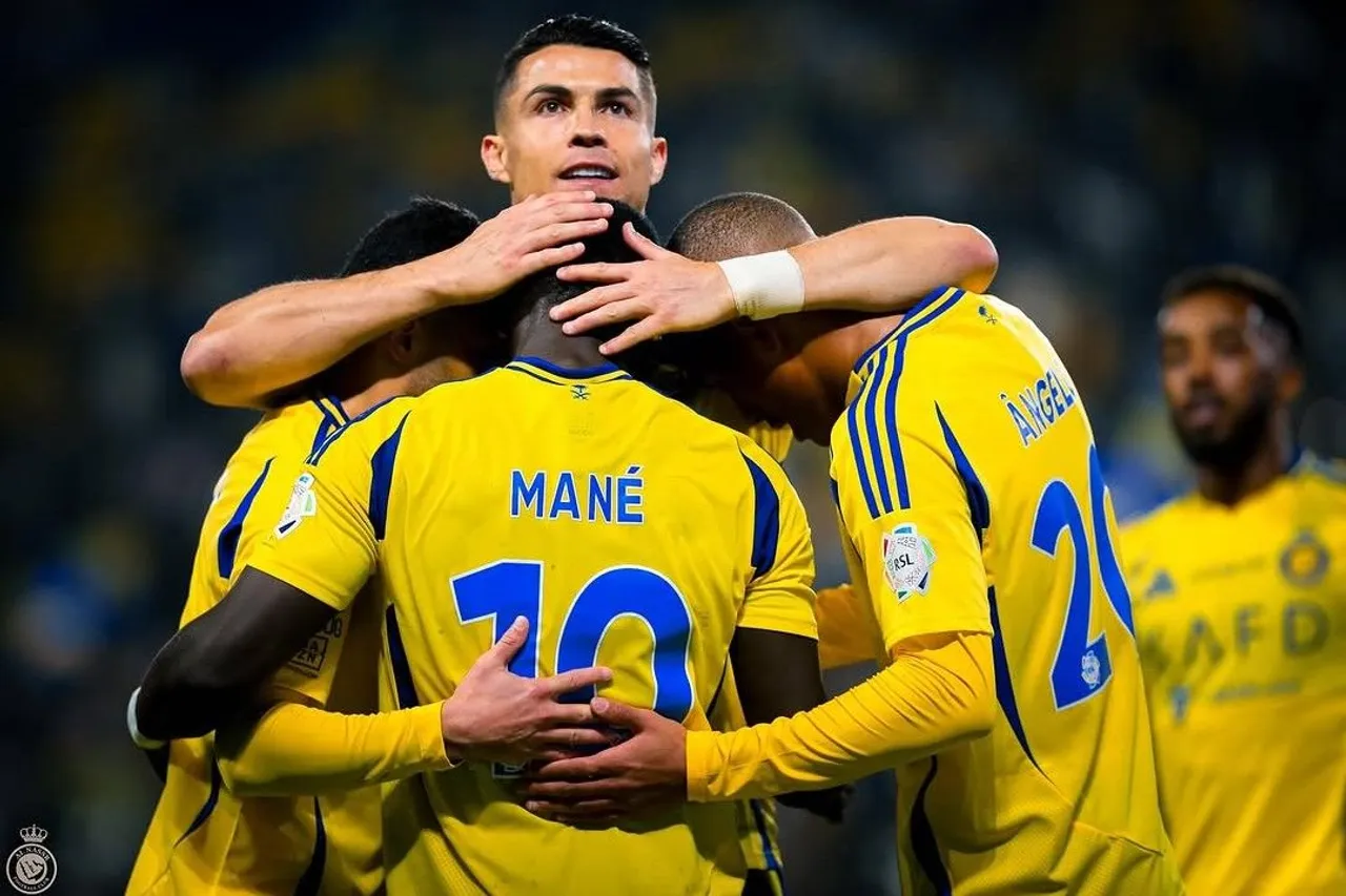 Hasil Al Nassr vs Al Fateh, Cristiano Ronaldo jadi pahlawan. (Foto: Instagram/Al Nassr)