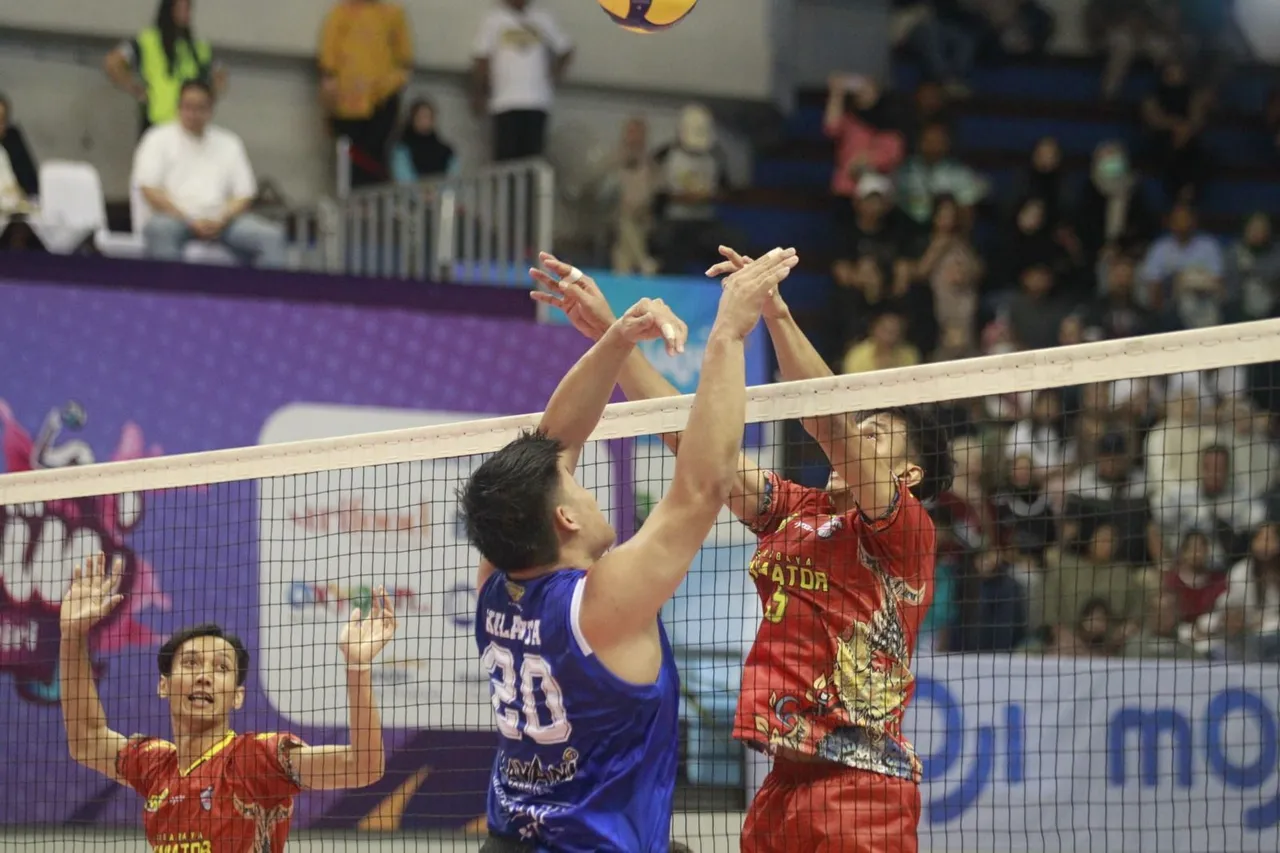 Laga lanjutan Proliga 2025 yang mempertemukan Lavani vs Samator dihelat di Jawa Pos Arena, Surabaya, Jawa Timur, Minggu (26/1/2025). Foto: PBVSI
