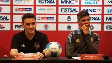 Pelatih Timnas Futsal Argentina, Matias Lucuix (kanan)/SportCorner, Alwan Naufal.