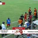 Pertandingan Arekmalang Indonesia vs Persinga Ngawi di Liga 4 Jawa Timur ricuh/foto: Youtube PSSI Jawa Timur.