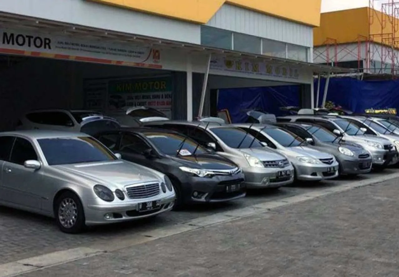 Pastikan mobil bekas yang Anda beli bebas dari banjir. (Bagus)