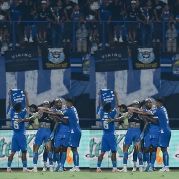 Pemain Persib Bandung rayakan gol Ciro Alves. (Foto: Instagram/persib)