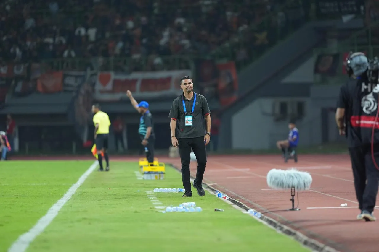 Pelatih Persija Jakarta, Carlos Pena/Persija Jakarta