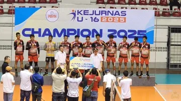 Patriot Purworejo juara Kejurnas Voli U-16 2025 usai kalahkan Dynamic Kota Blitar di final/foto: Youtube Alam Raya.