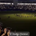 Suporter menyambut Persiba Balikpapan yang kembali bertanding di Stadion Batakan/foto: IG Lutfia Azizah.