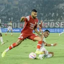 Pertandingan Persis Solo vs Persebaya Surabaya/Persebaya