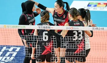 Red Sparks menang 3-1 atas Hyundai Hillstate di putaran kelima V-League 2024/2025 putri/foto: IG Red Sparks.