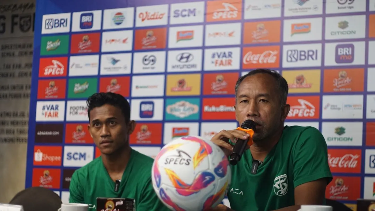 Asisten Pelatih Persebaya, Uston Nawawi/Media Persebaya