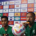 Asisten Pelatih Persebaya, Uston Nawawi/Media Persebaya