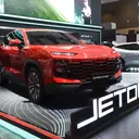 JETOUR AT IIMS 2025 day 2 (8).jpeg - Bloodstone Red jadi warna baru Jetour Dashing. (Jetour)