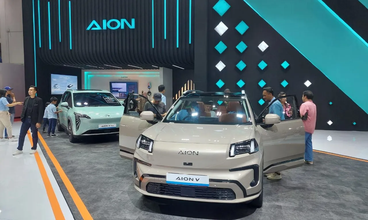 Aion Indonesia di pameran otomotif IIMS 2025. (Bagus)