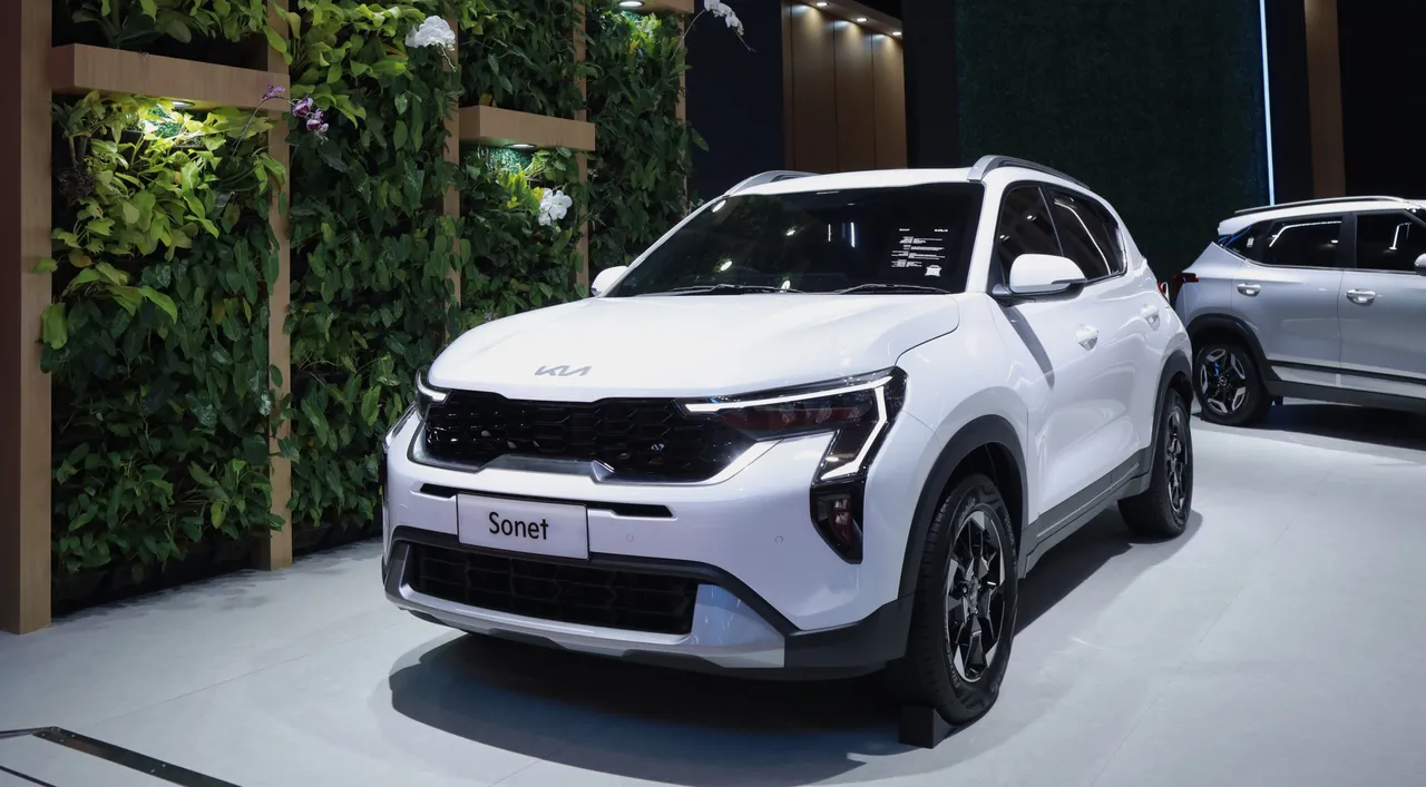 SUV subkompak New Kia Sonet hadir di IIMS 2025. (KIA)