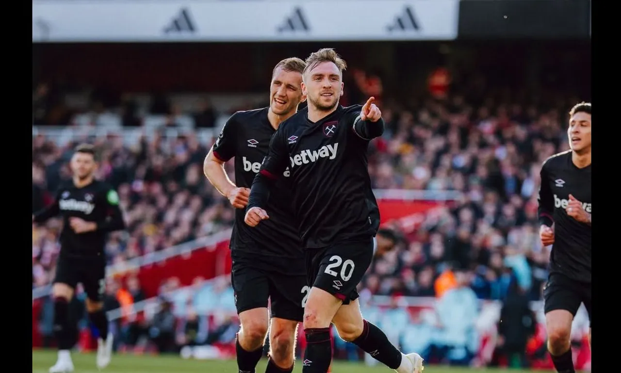 Jarrod Bowen bawa West Ham bungkam Arsenal di pekan ke-26 Liga Inggris 2024/2025. (Foto: Instagram/westham)