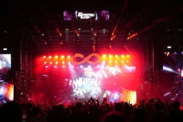 Panggung musik Infinite Live salah satu magnet IIMS 2025. (Dyandra Promosindo)