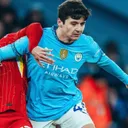 Pemain Manchester City, Abdukodir Khusanov, saat berduel melawan Liverpool. (Foto: Instagram/mancity)