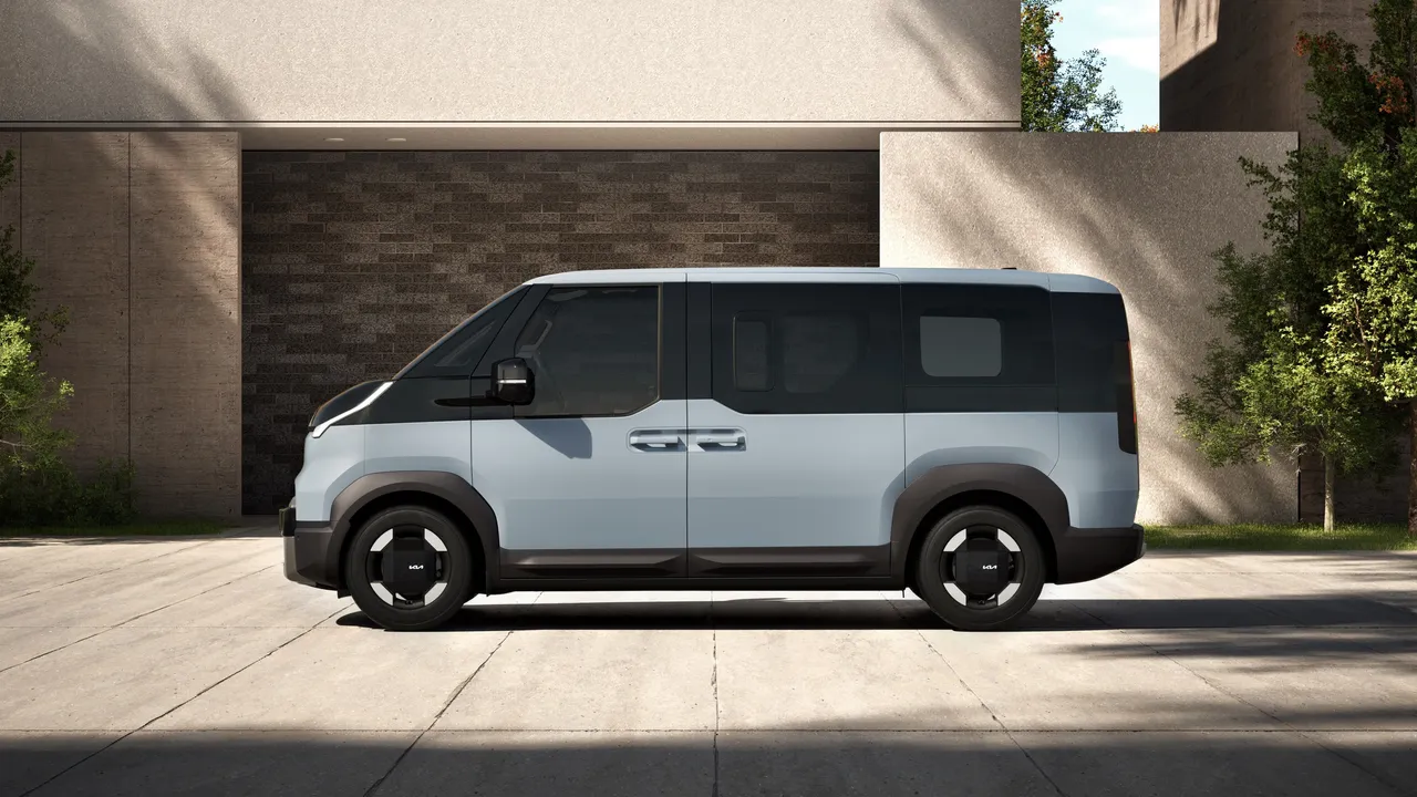Kia PV5 Penumpang mengusung konsep modular yang fleksibel. (KIA)