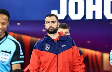 Jordi Amat jadi kapten saat Johor Darul Ta'zim menang lawan Perak FC di Liga Super Malaysia 2024/2025/foto: Ofisial JDT.