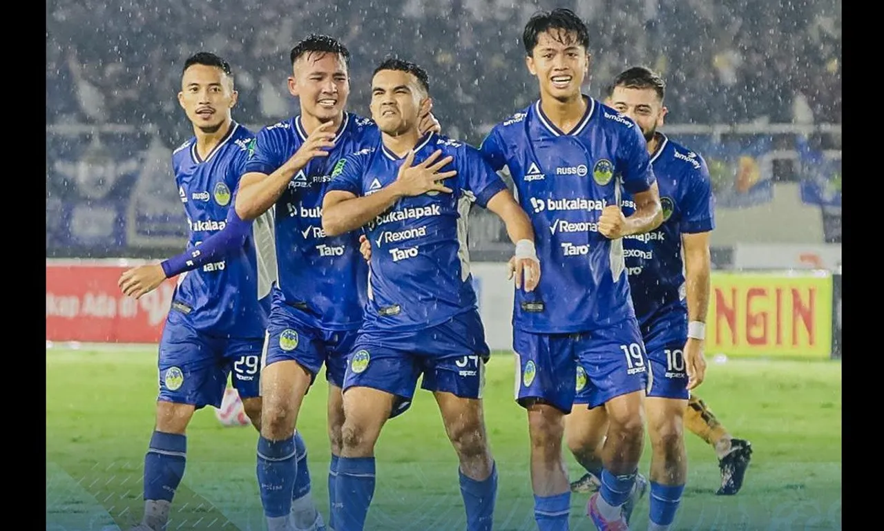 Pemain PSIM Yogyakarta merayakan gol. (Foto: Instagram/psimjogja_official)