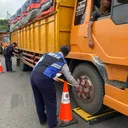 Operasi ODOL di ruas tol. (Jasa Marga)