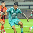 Abel Arganaraz di laga PSBS Biak vs Borneo FC (Foto: instagram/@psbsofficial)