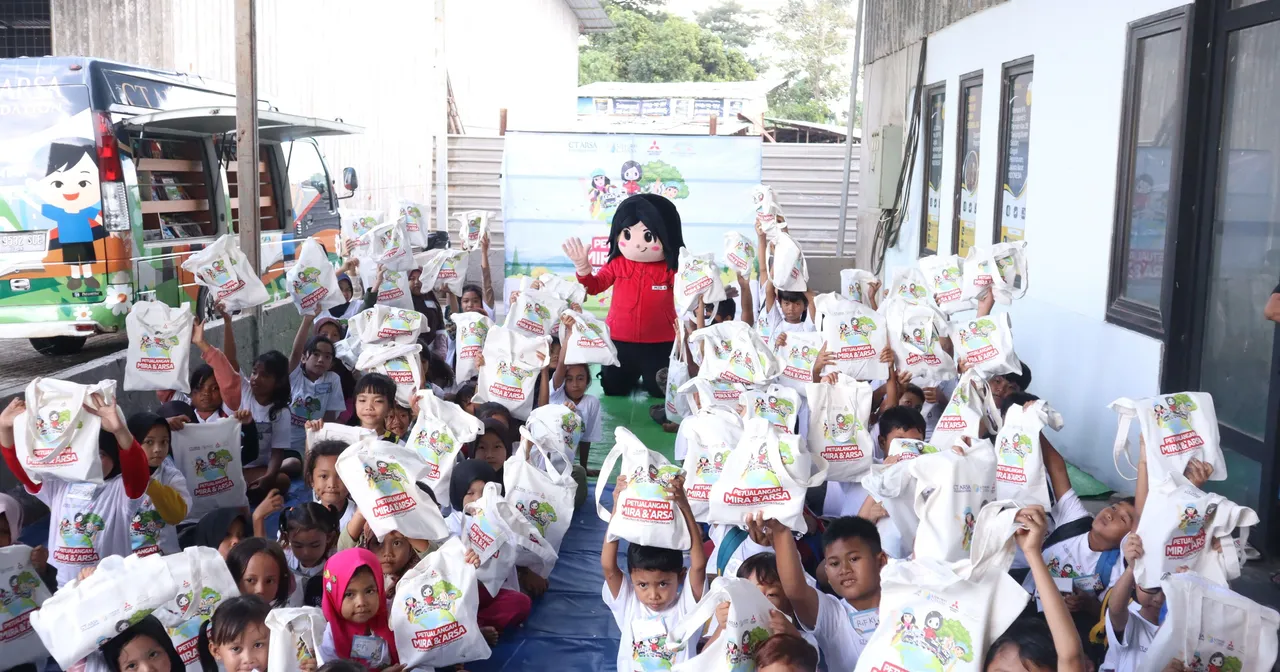 Acara Petualangan Mira & Arsa: Eksplorasi bersama Triton Educar, salah satunya di Rumah Belajar Ceria, Joglo, Jakarta, 5 Februari 2025. (MMKSI)