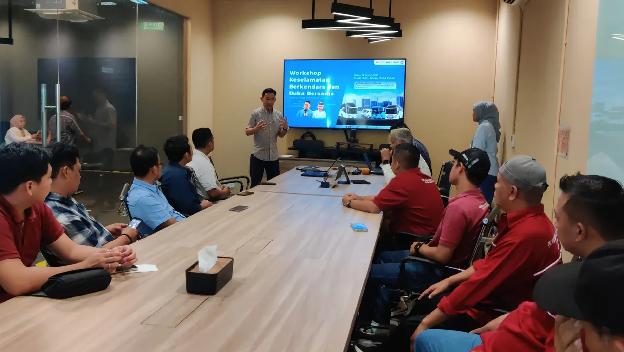 Workshop Keselamatan bagi PO Bus diinisiasi Hino bersama KNKT. (HMSI)
