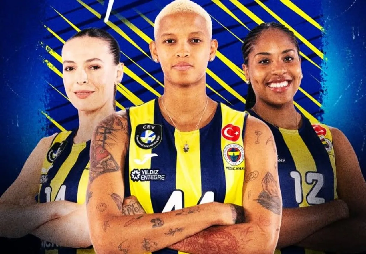 Ana Cristina bermain untuk Fenerbahce di Liga Voli Putri Turki/foto: Ofisial Fenerbahce