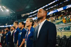 Pesangon Patrick Kluivert usai Dipecat PSSI Lebih Besar dari Shin Taeyong