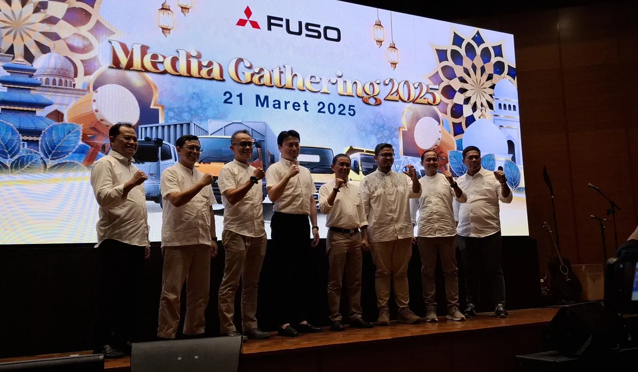Mitsubishi Fuso umumkan keberhasilannya mempertahankan dominasi pasar dengan 38,1% pangsa pasar di 2024. (Chadie)