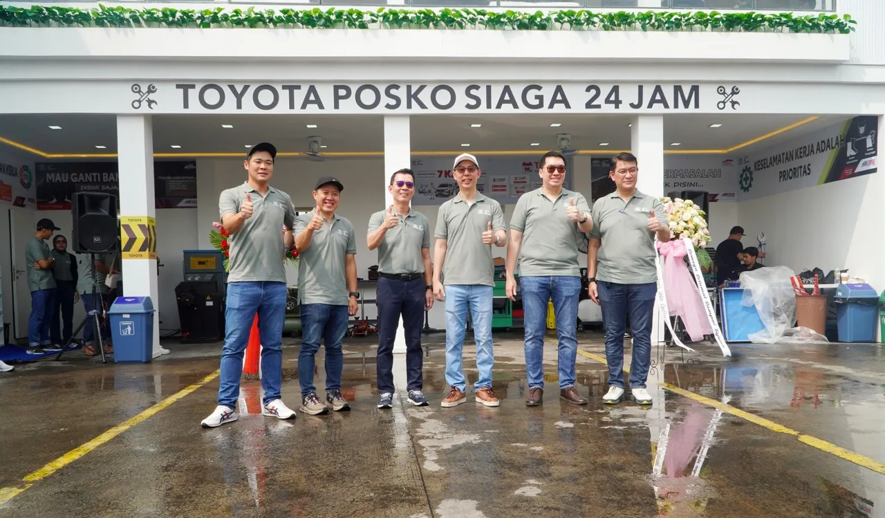 Toyota Posko Siaga terebar di 15 titik strategis jalur mudik. (TAM)