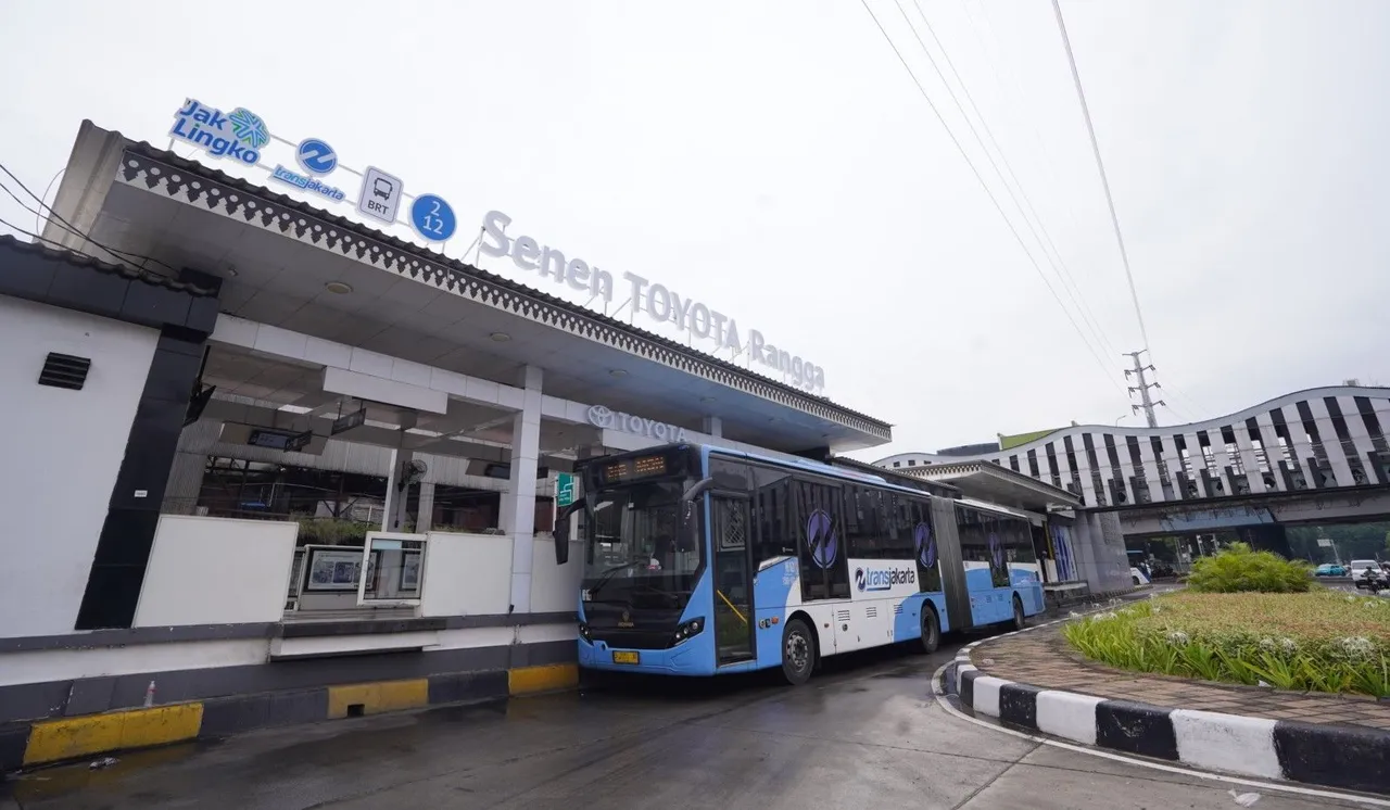 Tampilan dan nama baru Halte Senen Toyota Rangga. (TAM)