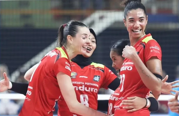 Jakarta Pertamina Enduro menang 3-1 atas Jakarta Elektrik PLN di final four Proliga 2025/foto: IG Moji Sport