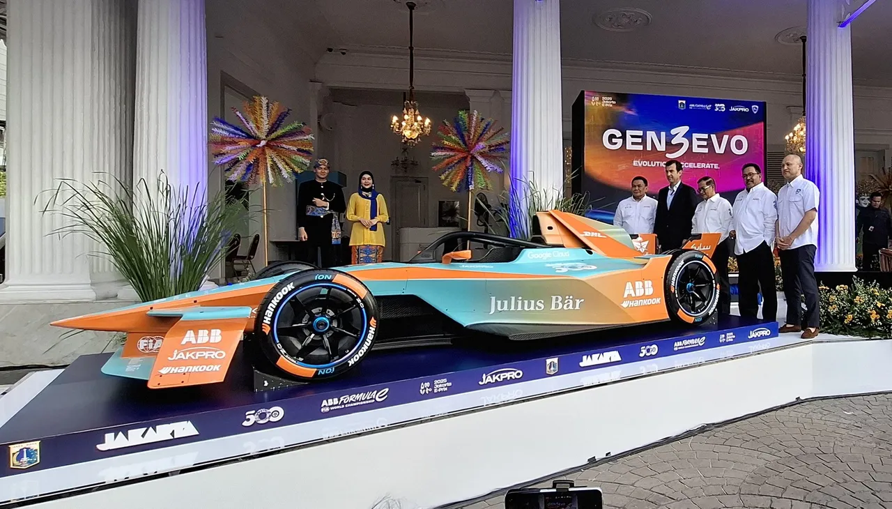 Mobil balap Formula E Gen3 Evo lebih cepat dari mobil balap Formula 1. (Chadie)