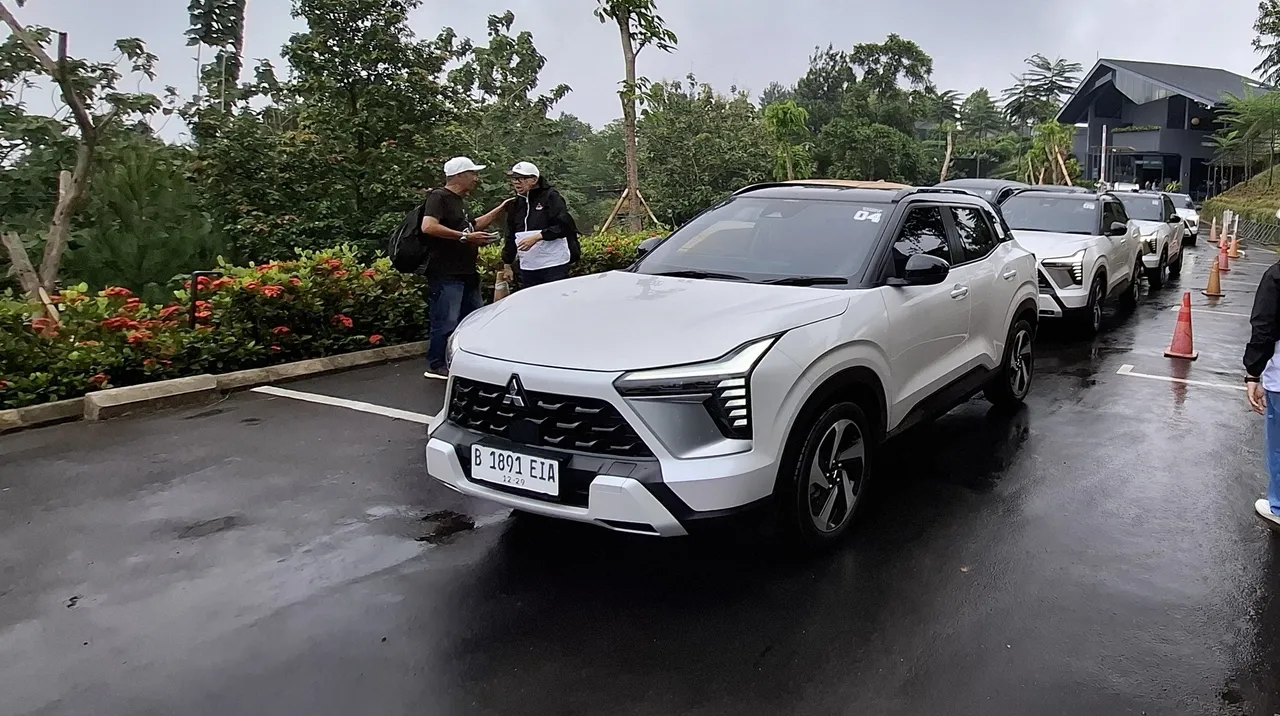 Mitsubishi Xforce Ultimate Diamond Sense. (Chadie)