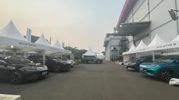 Area test drive BYD dan Denza di PEVS 2025. (BYD)