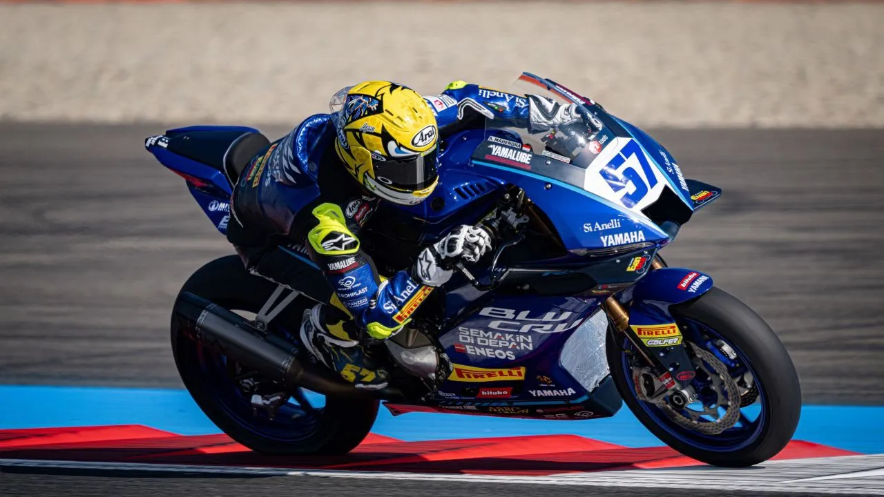 Aldi Satya Mahendra saat tampil di seri 3 World Supersport 2025 di sirkuit Assen/Media Yamaha