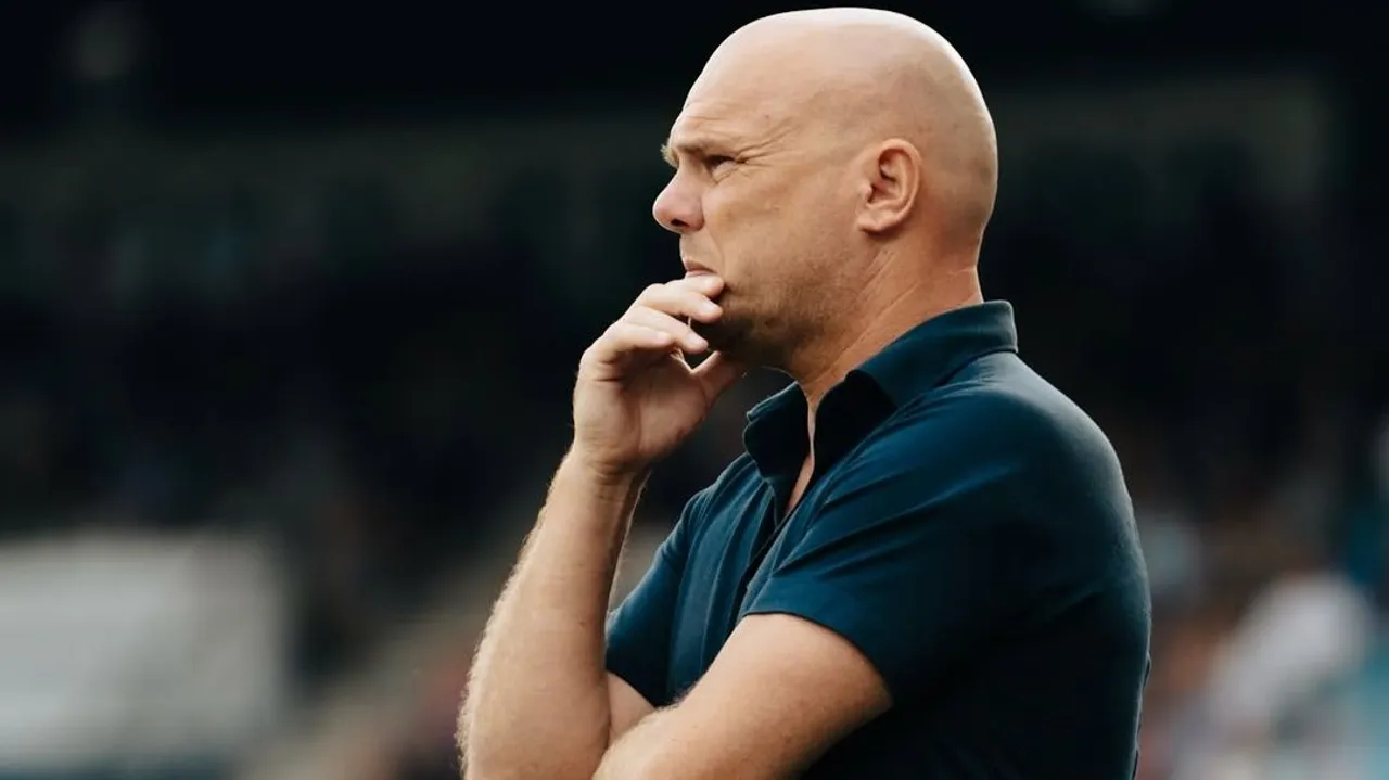 Pelatih PEC Zwolle, Johnny Jansen, yang dikaitkan dengan Bali United (Foto: instagram/@peczwolle)