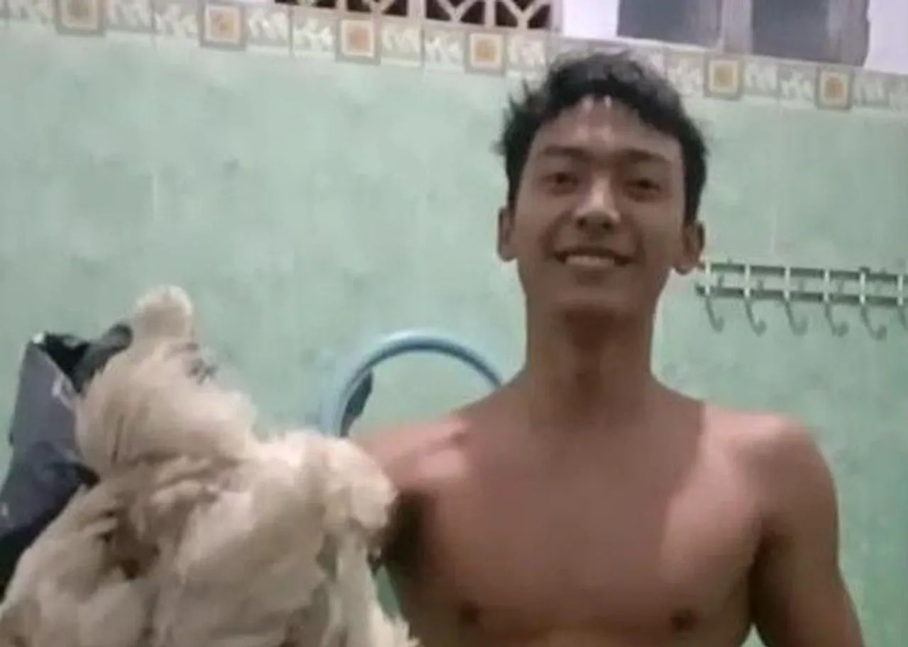 Tangkapan layar video atlet binaraga Malang yang konsumsi ayam tiren/foto: istimewa.