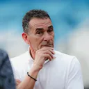 Gerald Vanenburg saat menyambangi markas Persis Solo (Foto: Persis Solo/Tim Media PERSIS)
