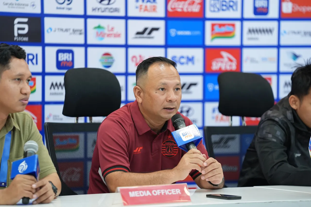 Ricky Nelson memastikan Persija Jakarta siap tempur saat menghadapi Bali United di Jakarta International Stadium, Sabtu (10/5/2025) malam. (Foto: Media Persija)