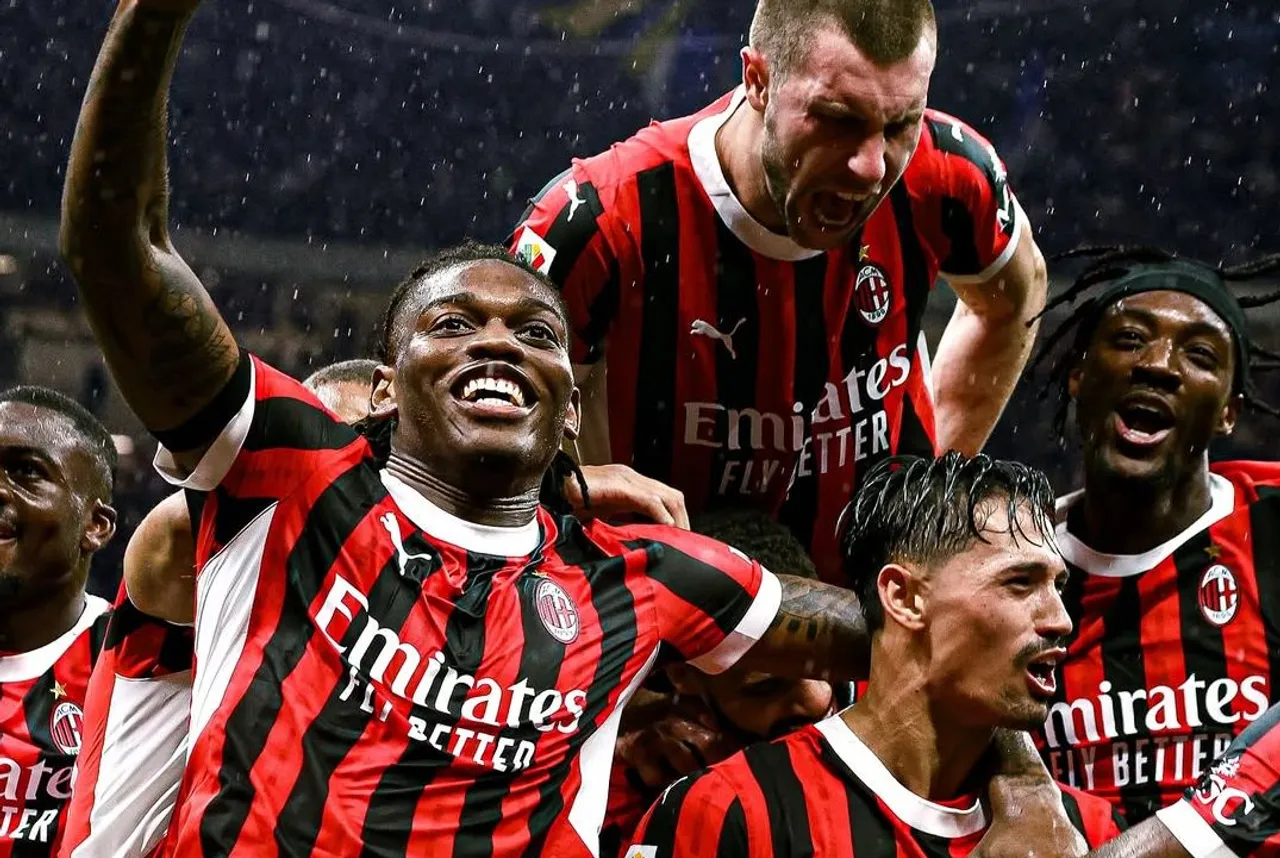Pemain AC Milan saat melakukan selebrasi. (Foto: Instagram/acmilan)