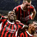 Pemain AC Milan saat melakukan selebrasi. (Foto: Instagram/acmilan)