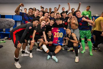 Barcelona Juara LALIGA 2024-2025/X Barcelona