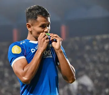 Dimas Drajad siap bersaing dengan para pemain asing. (Foto: Instagram Dimas Drajad)