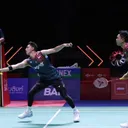 Aksi Fajar Alfian/Muhammad Rian Ardianto di semifinal Thailand Open 2025. (Foto: Instagram/pbsi)