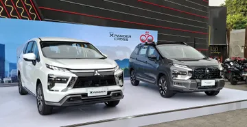 Mitsubishi New Xpander dan New Xpander Cross hadir bersama program penjualan dan purnajual serta aksesoris resmi. (Chadie)