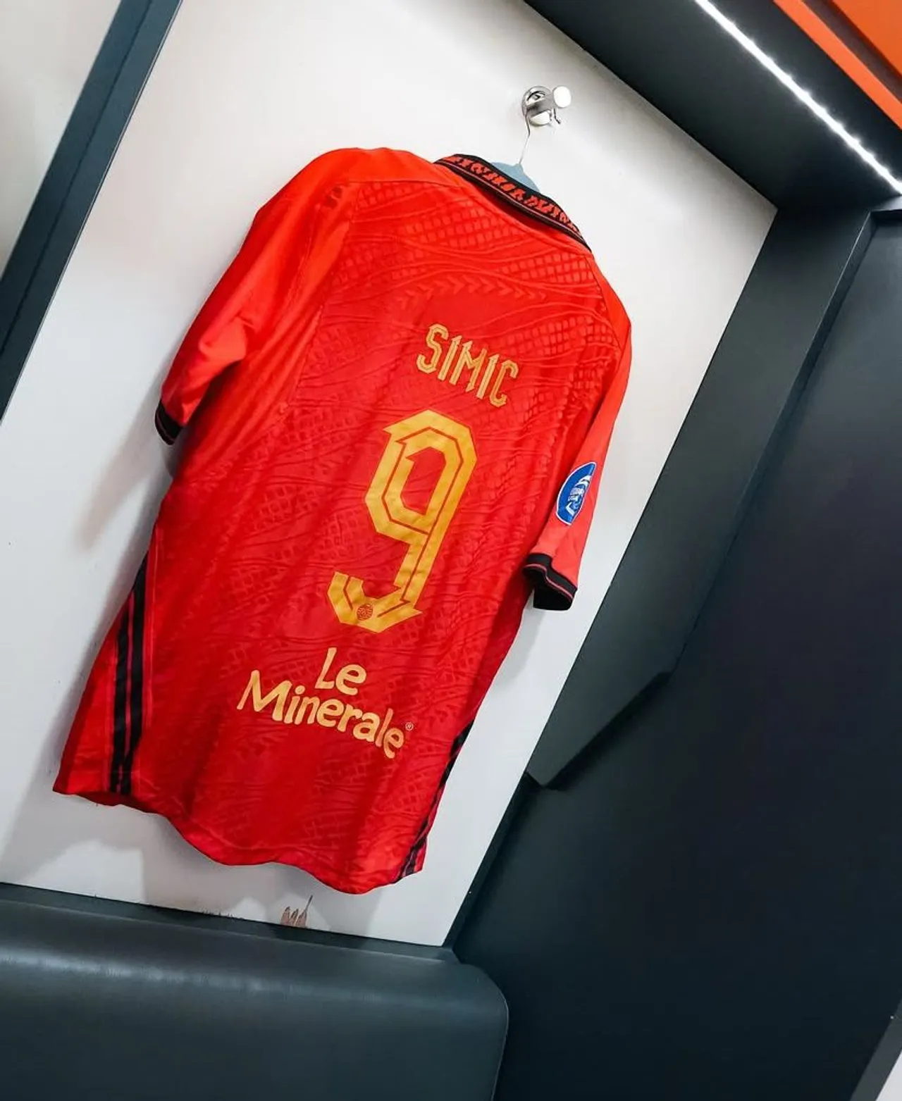 Marko Simic belum akan pensiun sebagai pesepak bola. (Foto: Media Persija)