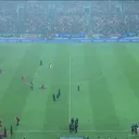persija vs malut.jpeg - Pertandingan Persija vs Malut United sempat dihentikan wasit ketika memasuki menit ke-75/foto: Vidio