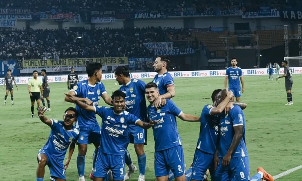 Pemain Persib melakukan selebrasi. (Foto: Instagram/persib)