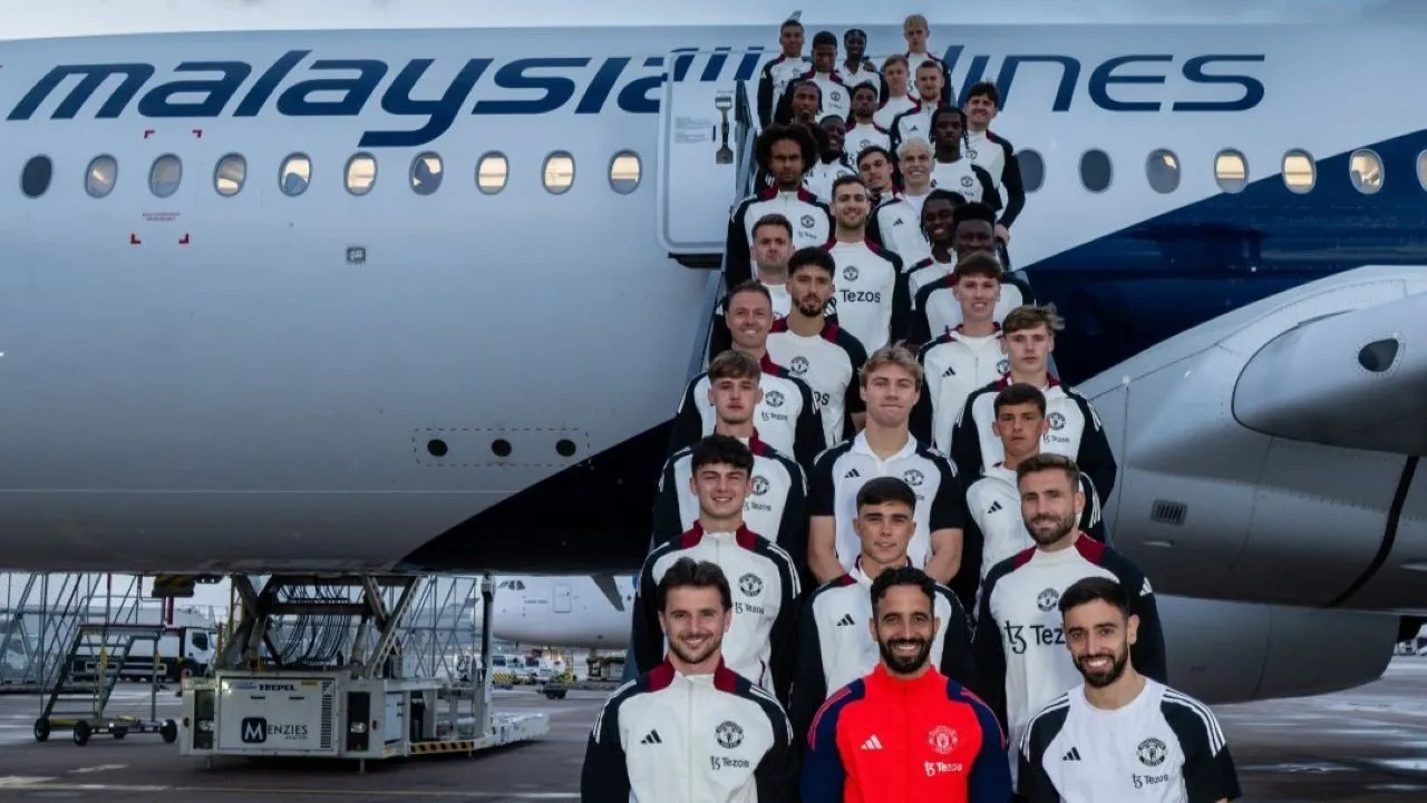 Manchester United terbang ke Malaysia/ X Manchester United